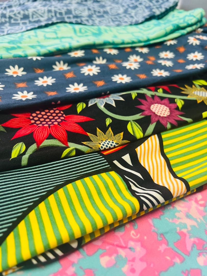 Manel | Bottoms - Lularoe Leggings - Image 6