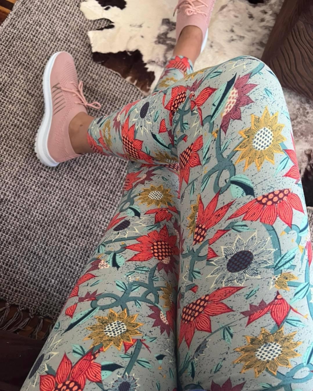 Manel | Bottoms - Lularoe Leggings - Image 8