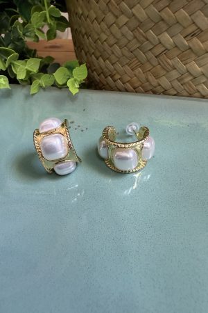 Mabel | Stainless Steel Stud - Extravagant Pearls