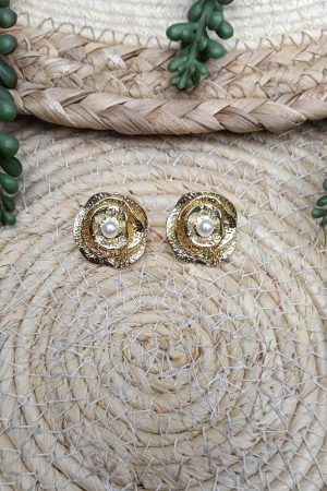 Manel | Stainless Steel Stud - Pearl Centre Flower