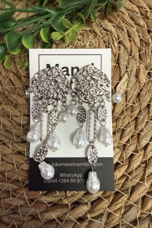 Manel | Stud - Pearls and Silver