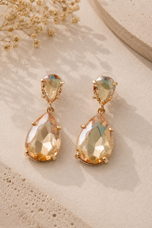 Manel | Stud Earrings - Champaign Waterdrop
