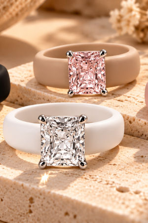 Manel | Silicone Ring - Cushion Cut Stone